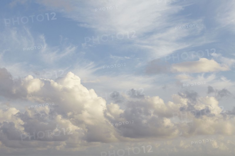 Cloudscape view. 
Photo : Winslow Productions
