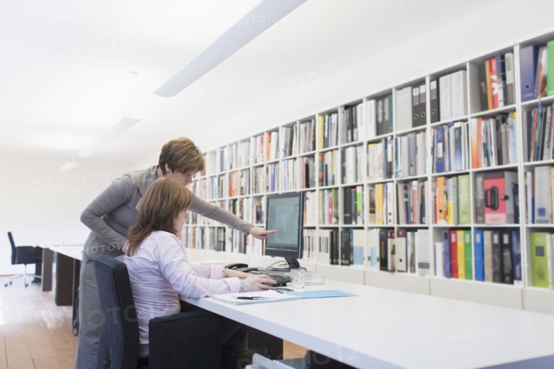 Employees of design agency at work. 
Photo : Jan Scherders