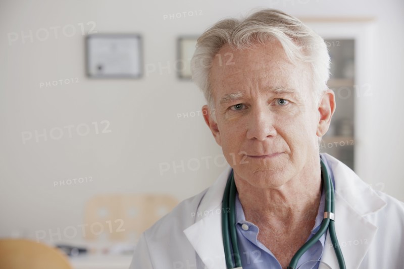 Portrait of senior doctor. 
Photo : Rob Lewine