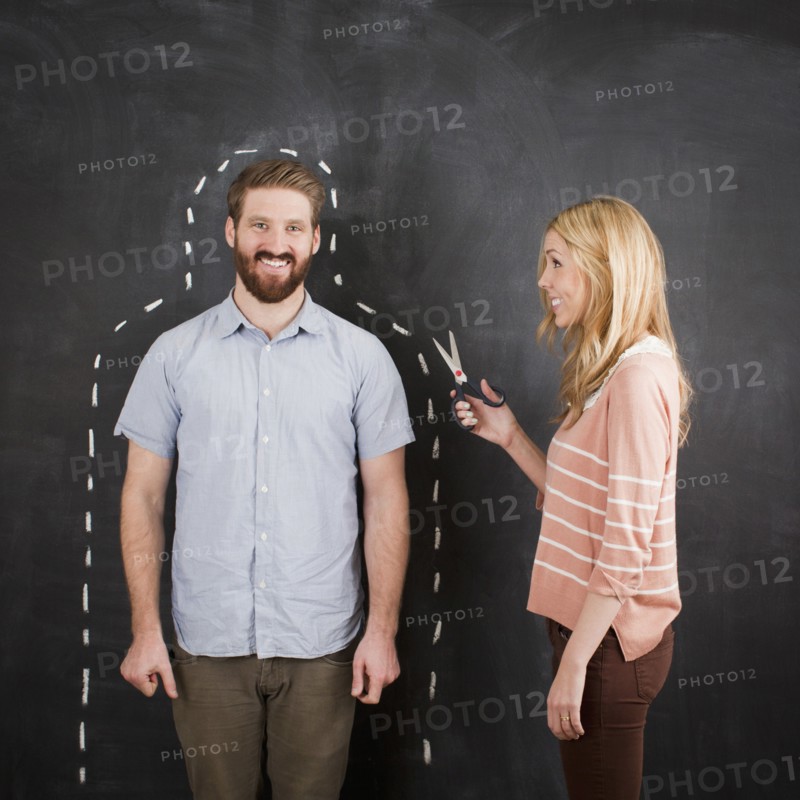 Young couple, man with chalk outline. 
Photo : Jessica Peterson