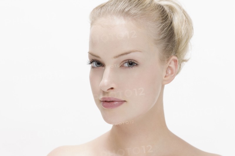 Beauty portrait of woman. Photo: Jan Scherders