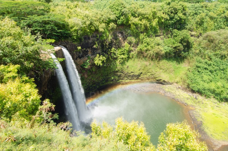 Wailua Falls, Landscape with waterfall. Photo : Jamie Grill