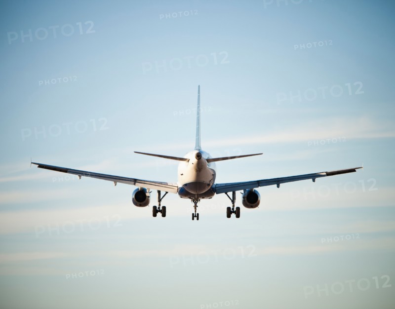 Tale end of jet airliner flying. Photo: Mike Kemp