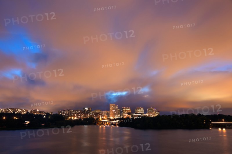 City skyline at dusk. Photo: Henryk Sadura