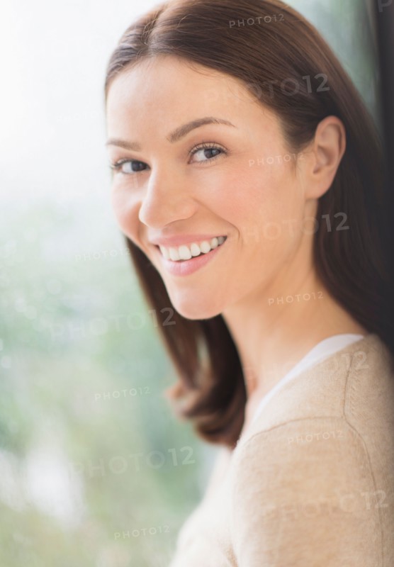 Portrait of mid adult woman.
