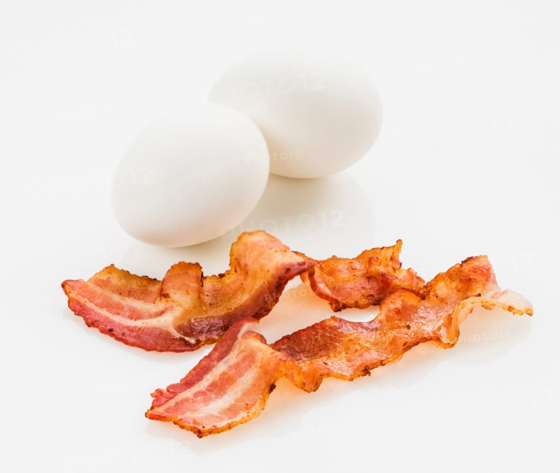 Fried bacon and eggs.