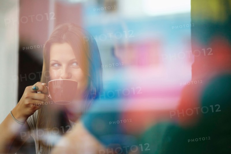 Couple relaxing in coffee shop