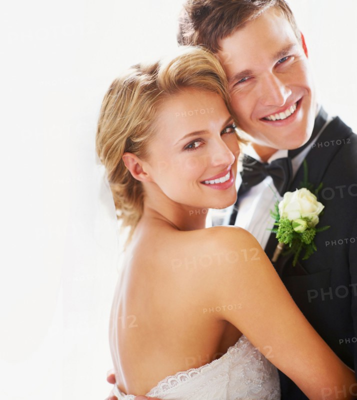 Portrait of newly wed couple