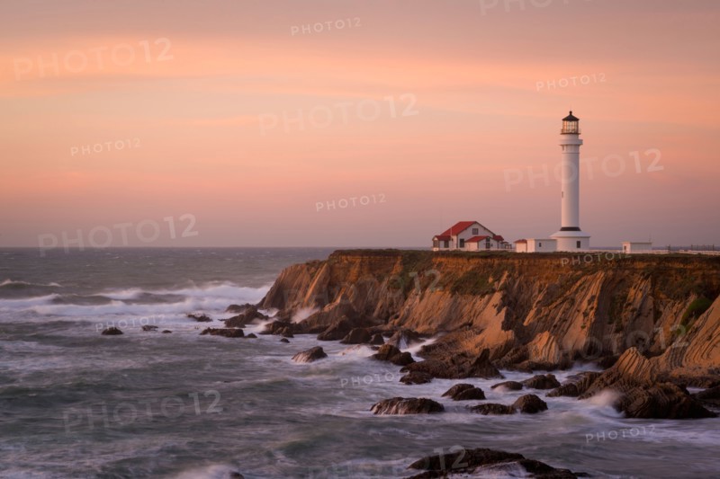 Lighthouse on cliff