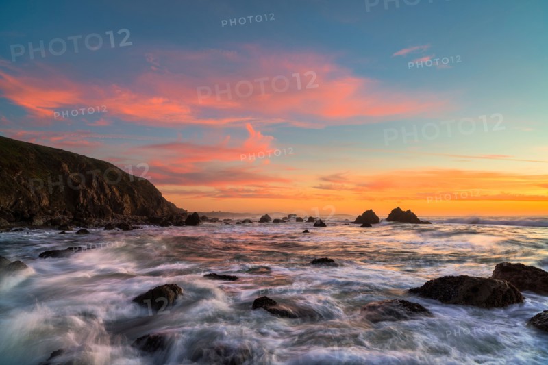 Bodega, Rocky coast at sunset