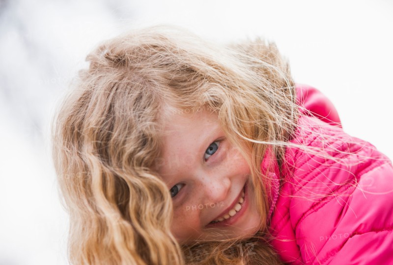 Outdoor portrait of girl (4-5)