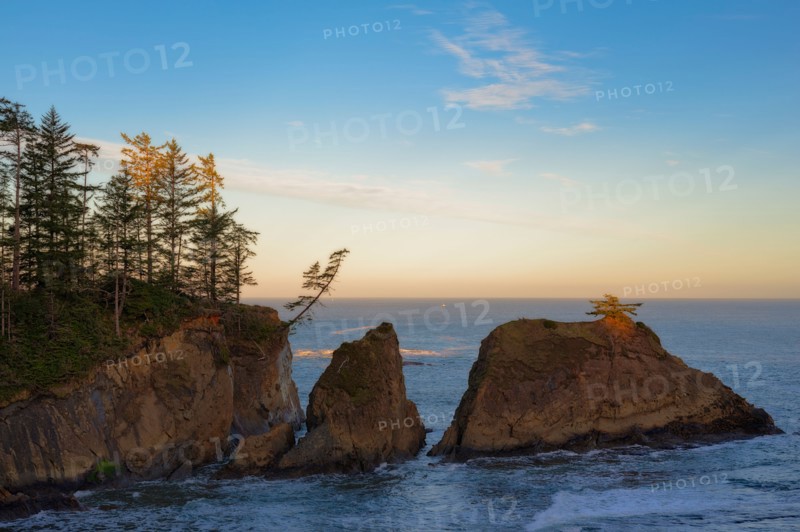 Coos County, Sea stacks
