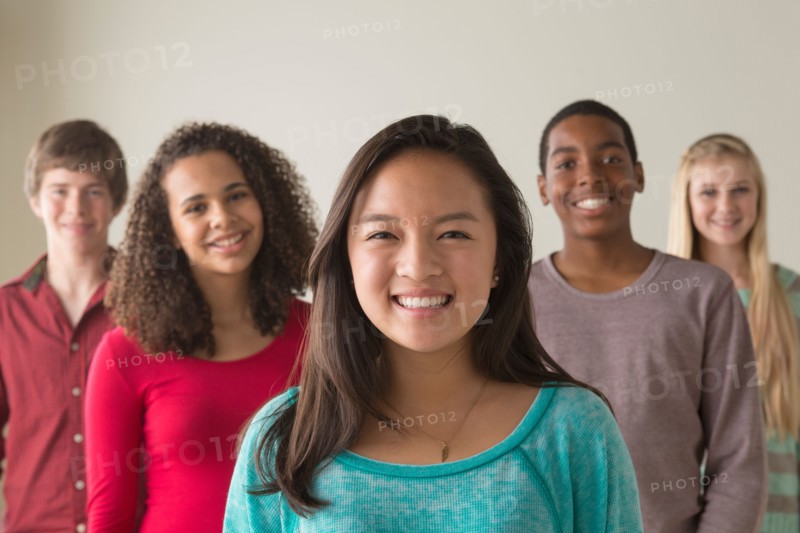 Group of teenagers (12-13,14-15,16-17)