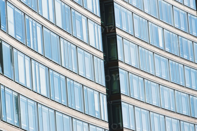 View of office building facade. USA, New York State, New York City.
Photo : fotog