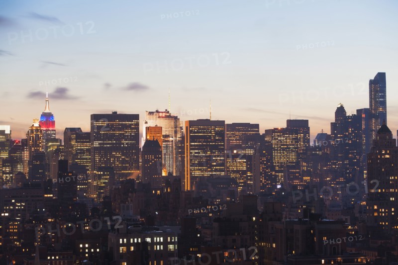 Skyline at dusk. USA, New York State, New York City.
Photo : fotog