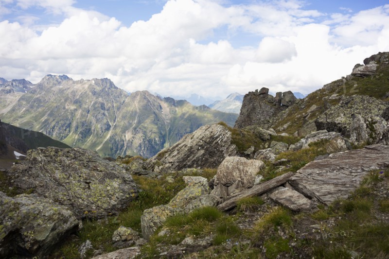View to rock formations of European Alps. Austria, Tirol, Ischgl.
Photo : JOHANNES KROEMER