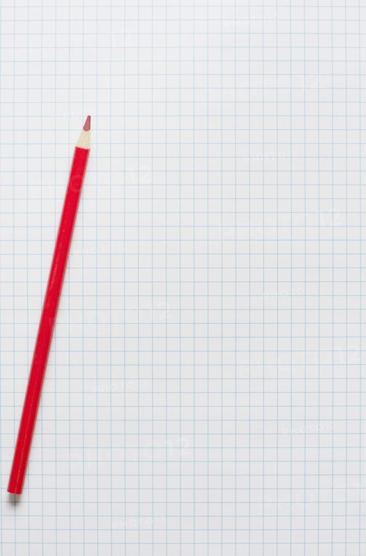 Red crayon.
Photo : Kristin Lee