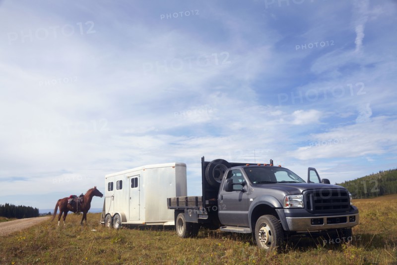 Horse trailer. USA, Western USA, Colorado.
Photo : Kelly