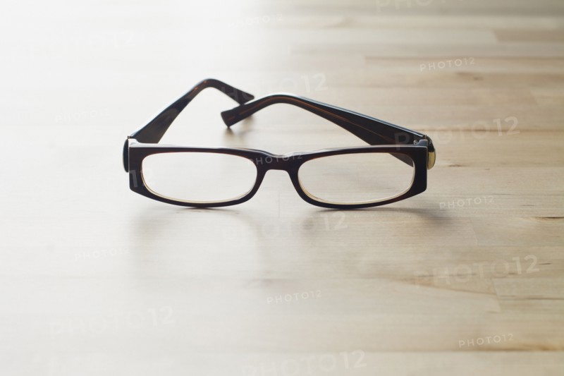 Studio shot of spectacles.
Photo : Kristin Lee