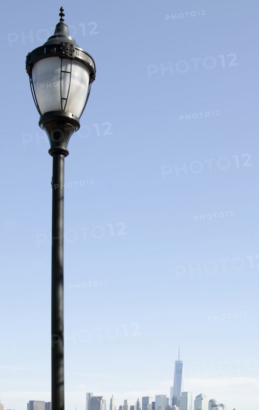 View of street light.
Photo : Tetra Images