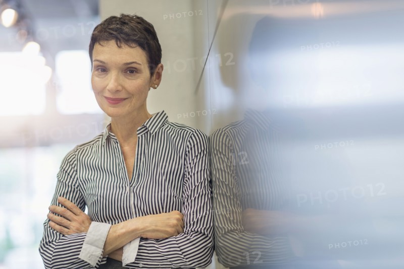 Portrait of smiling businesswoman.