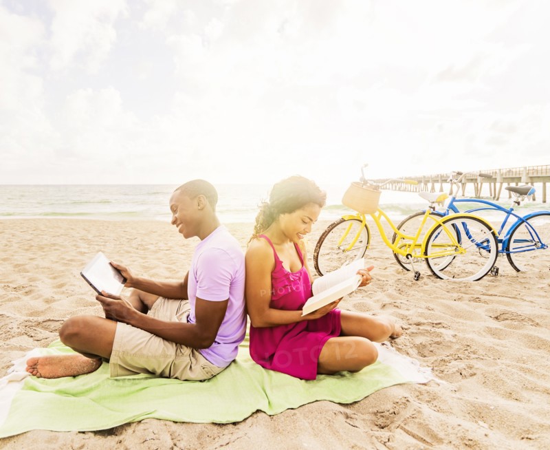 Young couple relaxing on beach
