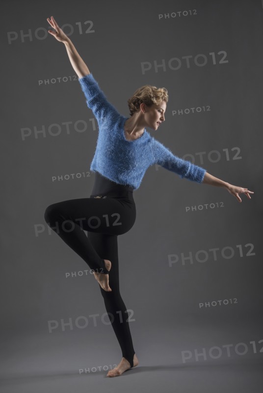 Studio shot of female ballet dancer.