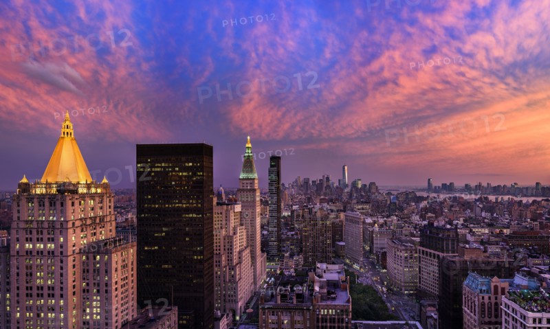 Cityscape at sunset. USA, New York, New York City.