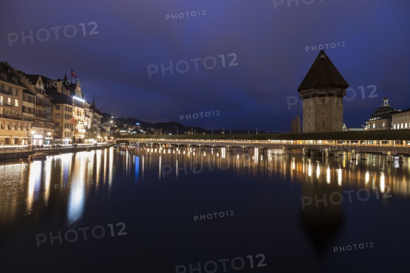 Chapel Bridge at night