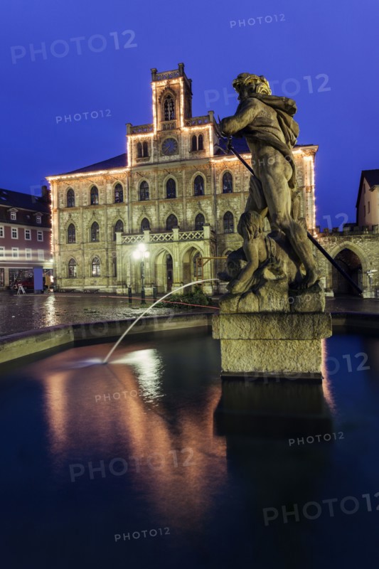 Fountain statue and town hall