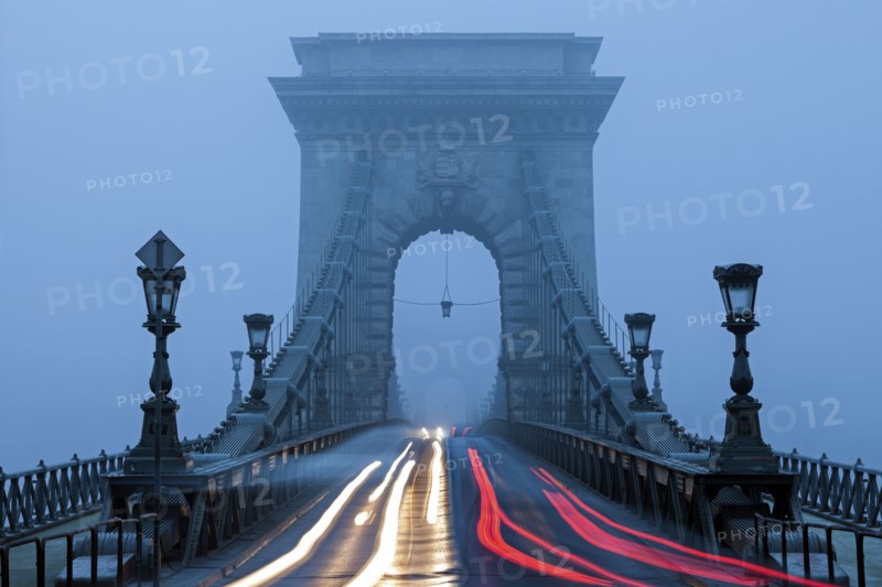 Light trails on Chain Bridge