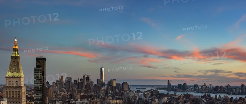 Cityscape at sunset. USA, New York, New York City.