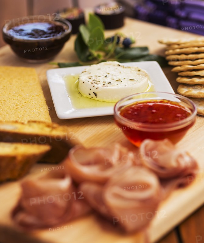 Blue cheese snacks on cutting board
