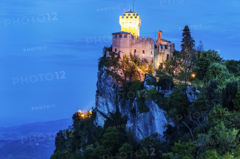 Cesta Tower on cliff at night