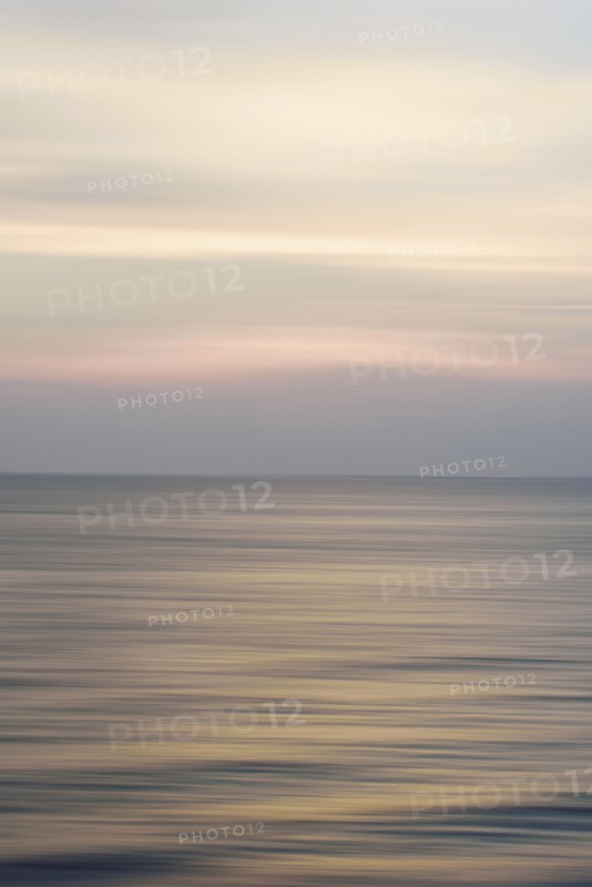 Horizon over water at dusk