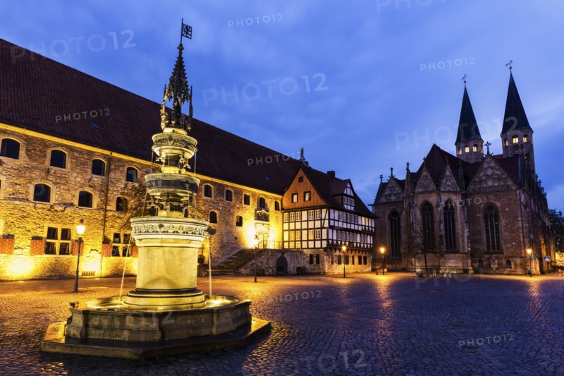 Fountain on Altstadtmarkt in Braunschweig Braunschweig (Brunswick), Lower Saxony, Germany
