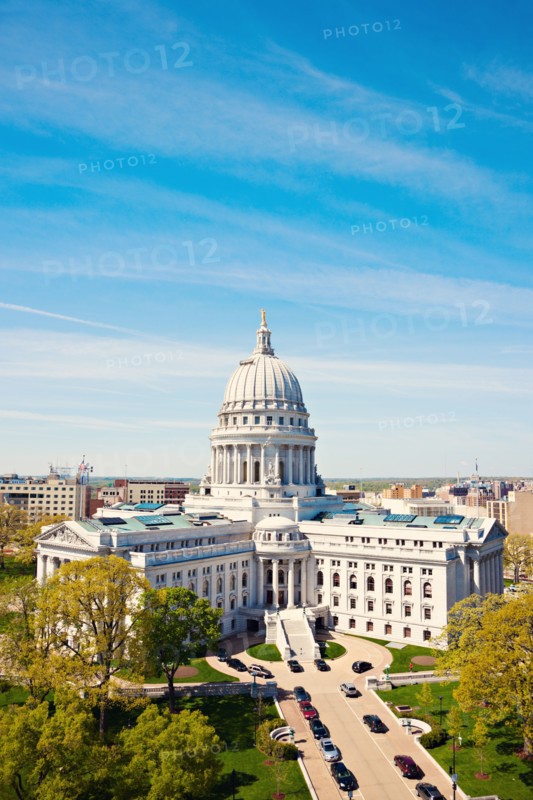Wisconsin, Madison, Capitol with blue sky