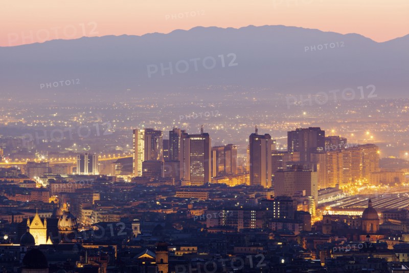 Italy, Campania, Naples, Cityscape at sunrise