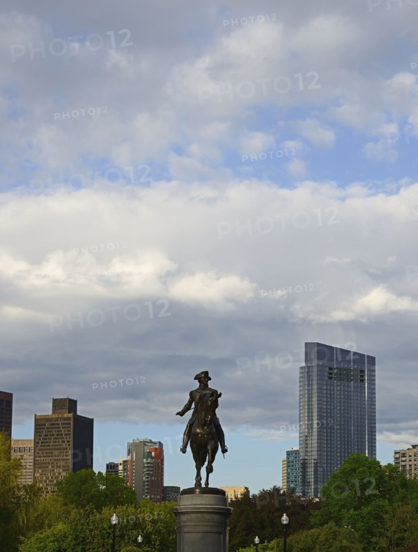 Massachusetts, Boston, Statue of George Washington