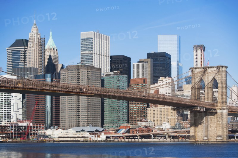 USA, New York State, New York City, Brooklyn Bridge and Manhattan