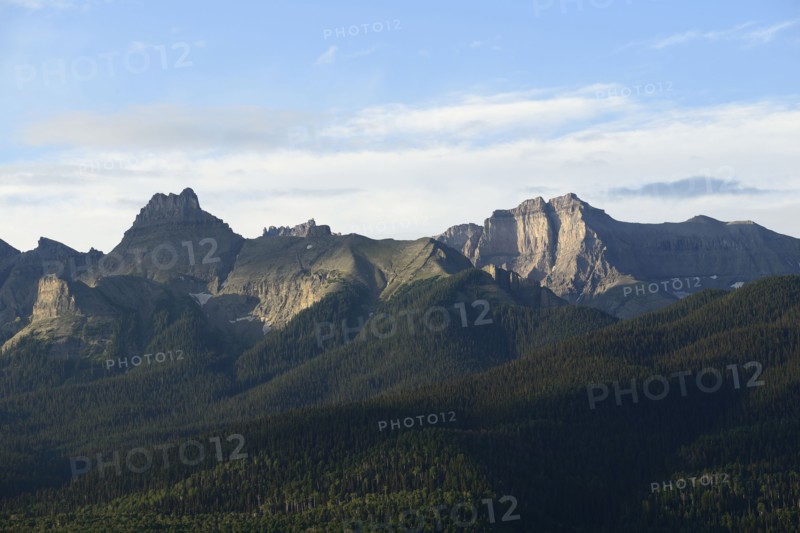 USA, Colorado, Ridgway, Mount Sneffels and Sneffels range in San Juan Mountains