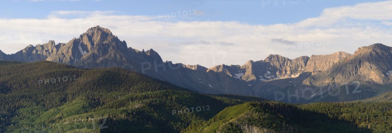 USA, Colorado, Ridgway, Panorama of Mount Sneffels and Sneffels range