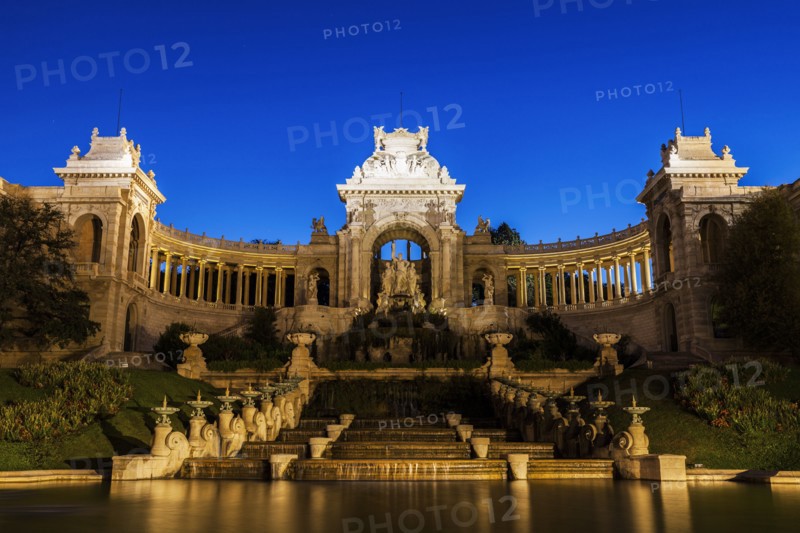 France, Provence-Alpes-Cote d'Azur, Marseille, Palais Longchamp Monument