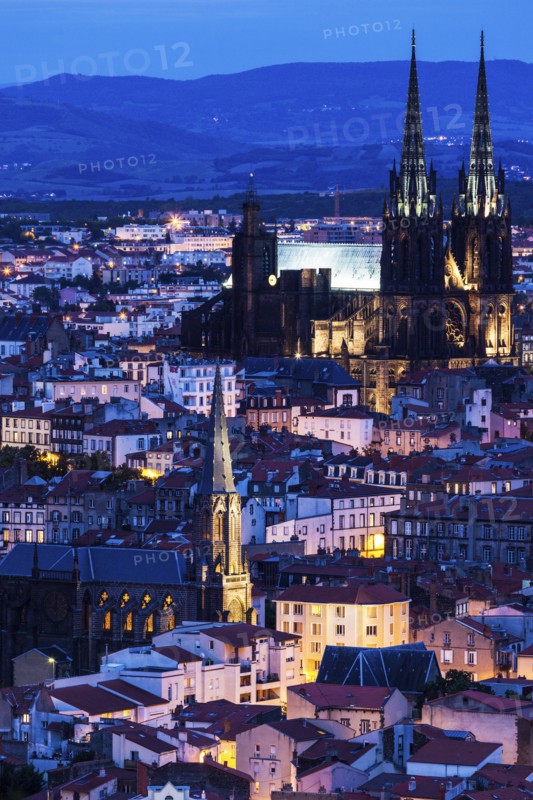 France, Auvergne-Rhone-Alpes, Clermont-Ferrand, Cityscape at dusk