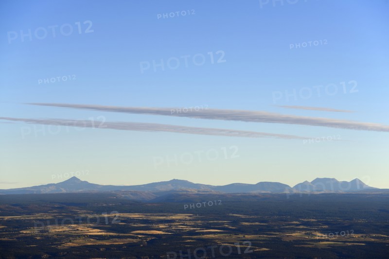 USA, Colorado, Scenic view of Mesa Verde National Park on sunny day