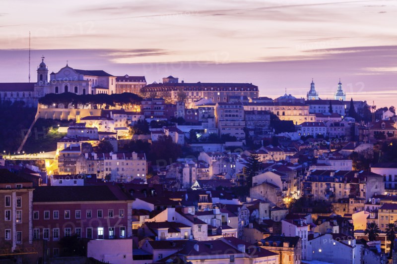 Portugal, Lisbon, Panorama of city at sunrise