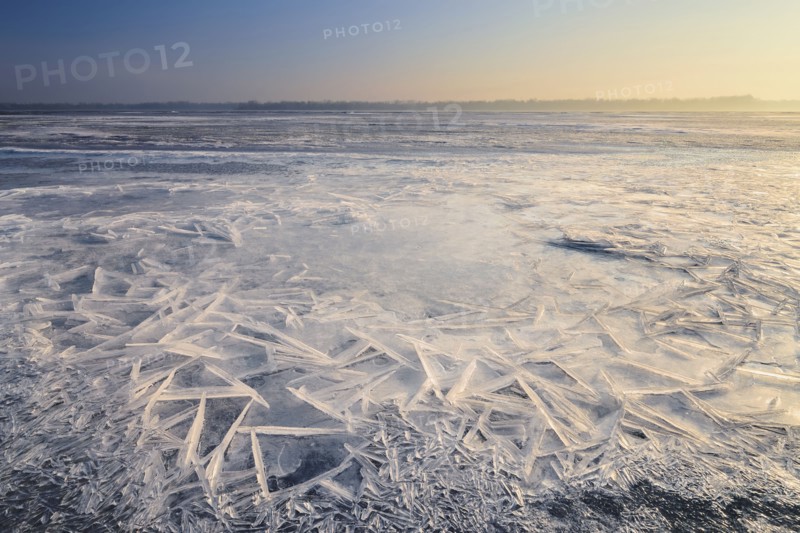 Ukraine, Dnepropetrovsk region, Dnepropetrovsk city, Ice patterns on frozen river