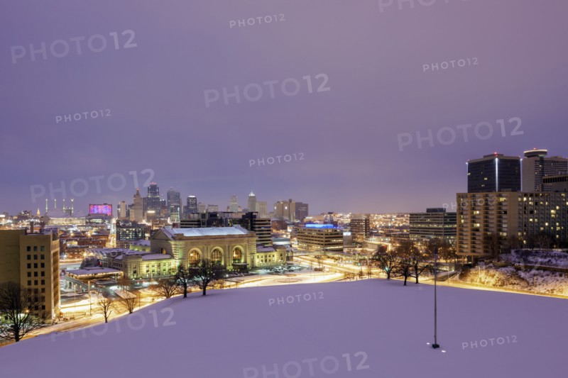 USA, Missouri, Kansas City in winter time