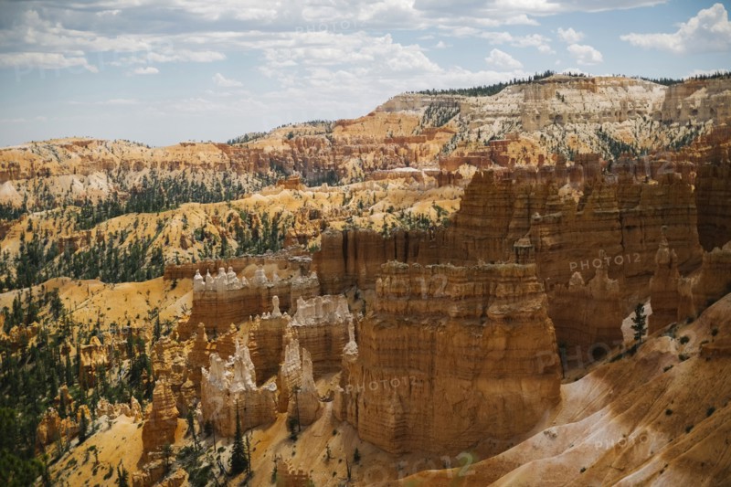 USA, Utah, Sedimentary rocks in Bryce Canyon National Park