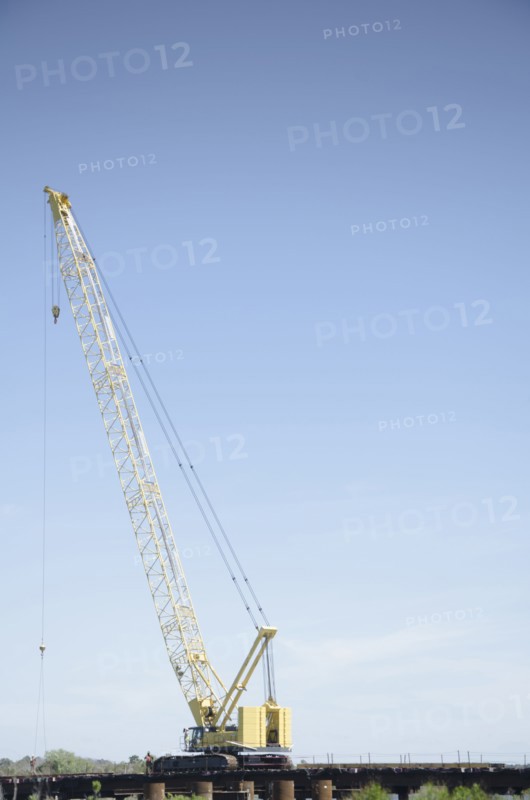 USA, North Carolina, Construction crane